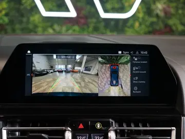 BMW 840i XDRIVE B&W PANO HUD CARBON 43.636 € NETTO