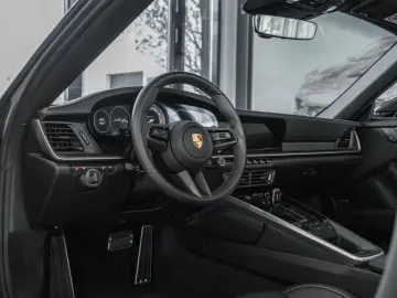 PORSCHE 992.1 Turbo Cabriolet   CARBON   APPROVED