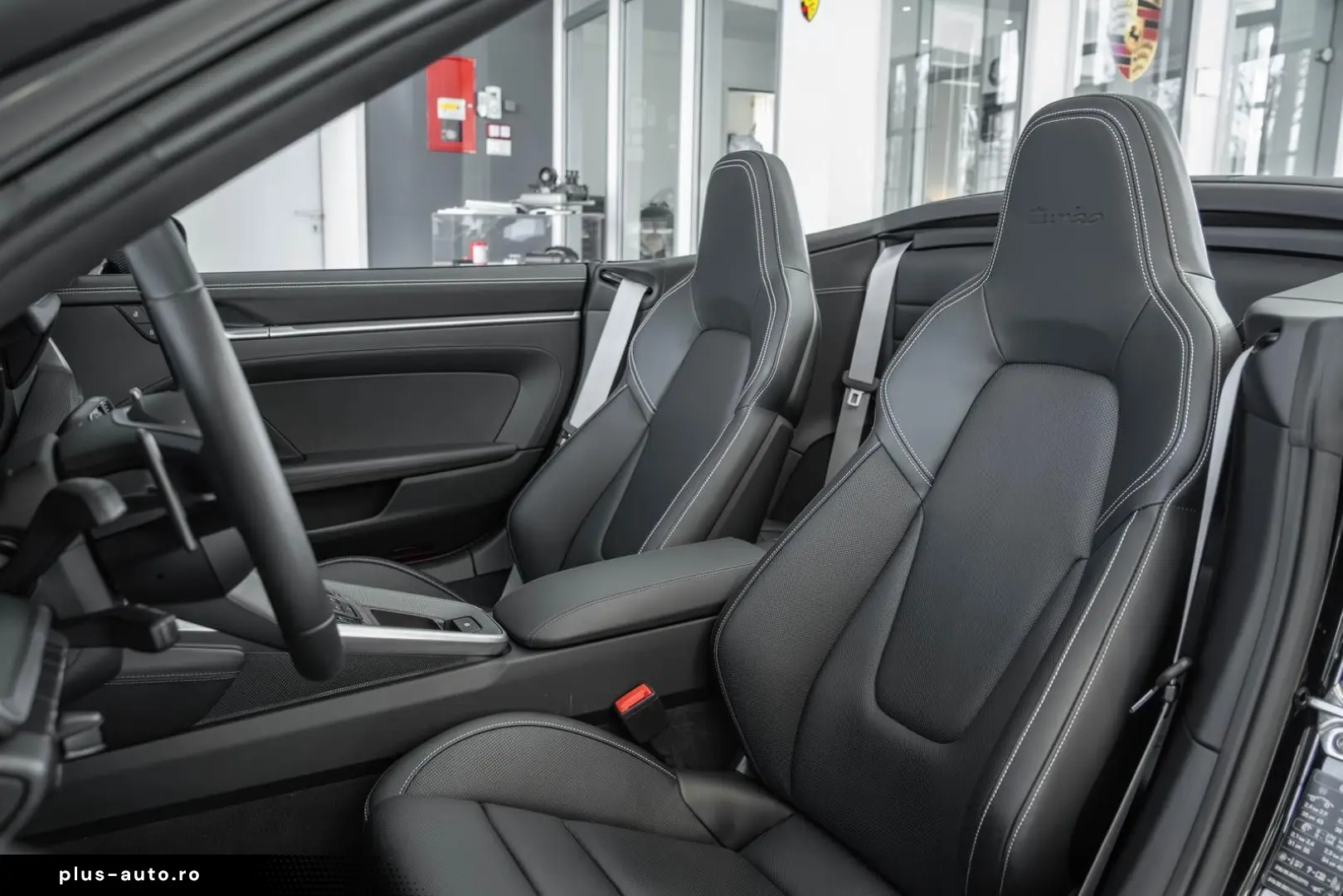 PORSCHE 992.1 Turbo Cabriolet   CARBON   APPROVED