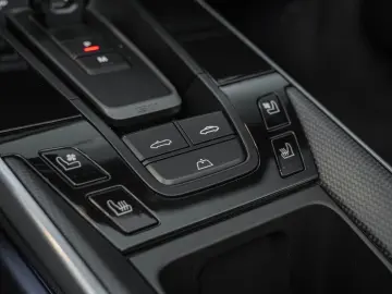 PORSCHE 992.1 Turbo Cabriolet   CARBON   APPROVED