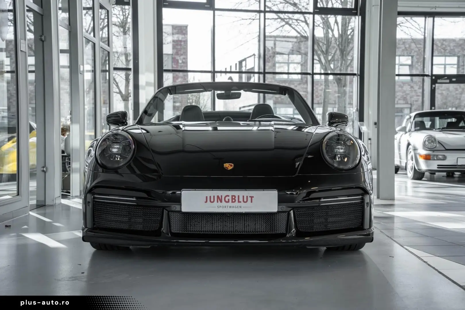 PORSCHE 992.1 Turbo Cabriolet   CARBON   APPROVED