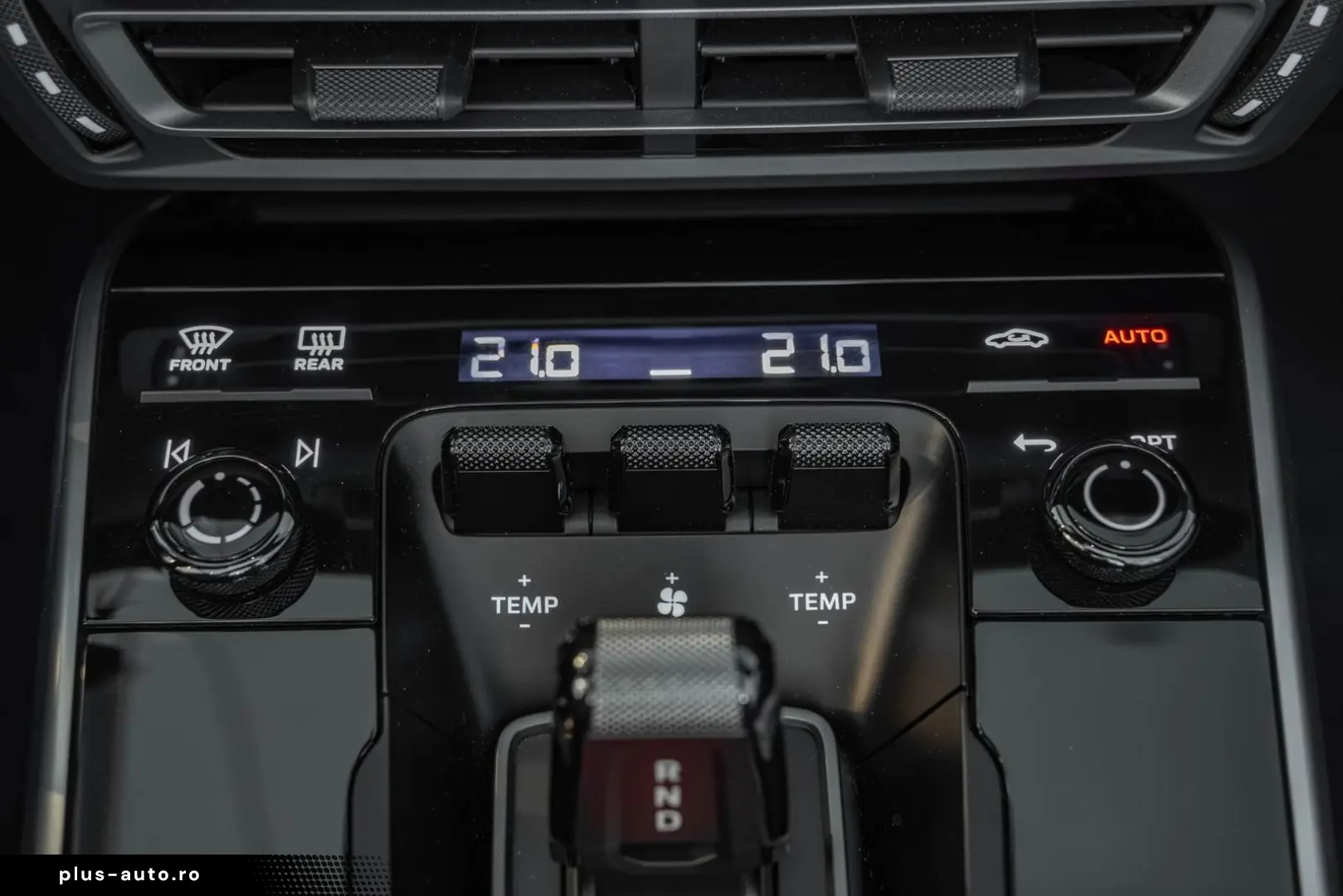 PORSCHE 992.1 Turbo Cabriolet   CARBON   APPROVED