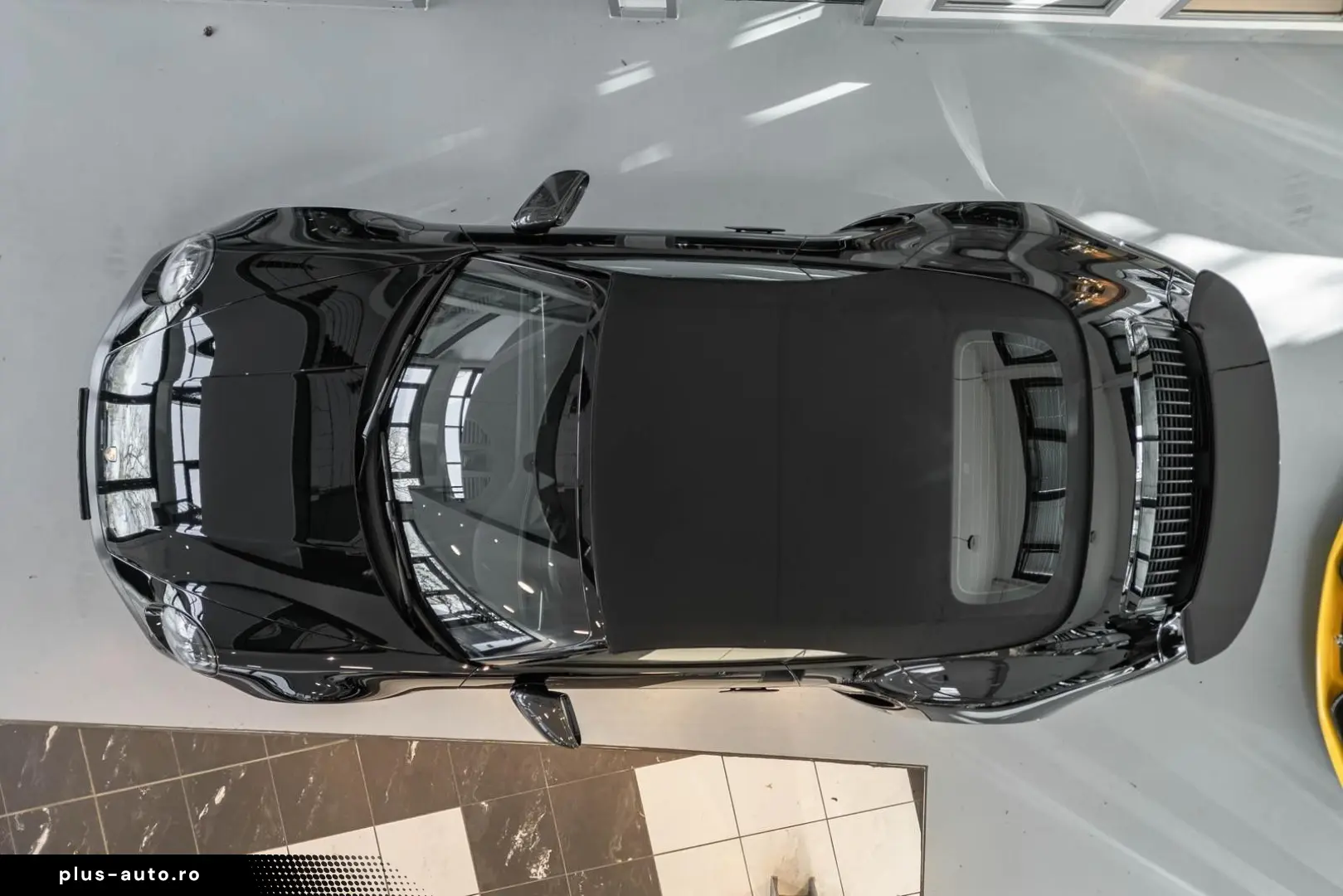 PORSCHE 992.1 Turbo Cabriolet   CARBON   APPROVED