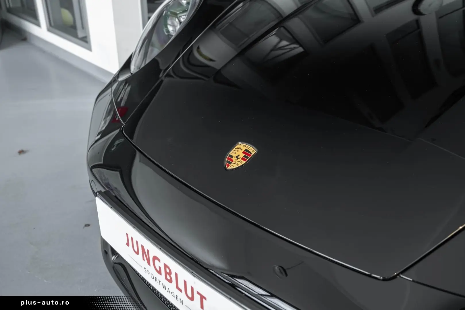 PORSCHE 992.1 Turbo Cabriolet   CARBON   APPROVED