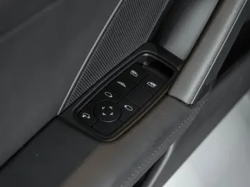 PORSCHE 992.1 Turbo Cabriolet   CARBON   APPROVED