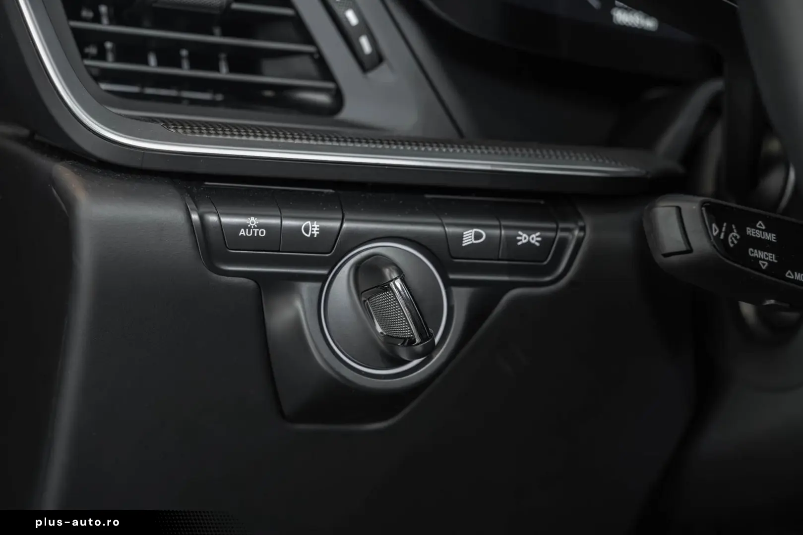 PORSCHE 992.1 Turbo Cabriolet   CARBON   APPROVED