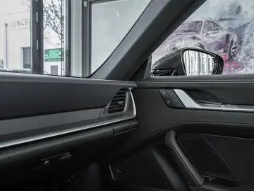 PORSCHE 992.1 Turbo Cabriolet   CARBON   APPROVED