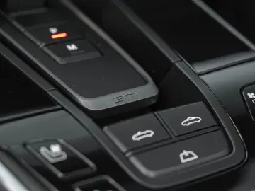 PORSCHE 992.1 Turbo Cabriolet   CARBON   APPROVED