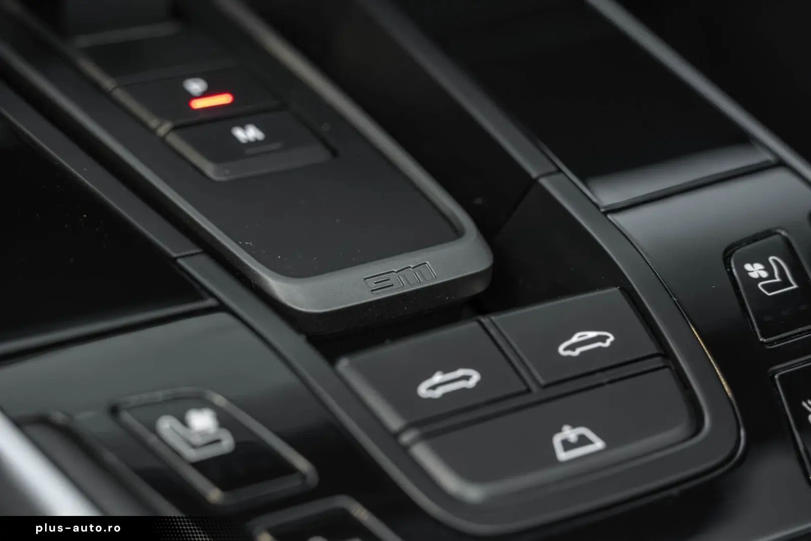 PORSCHE 992.1 Turbo Cabriolet   CARBON   APPROVED