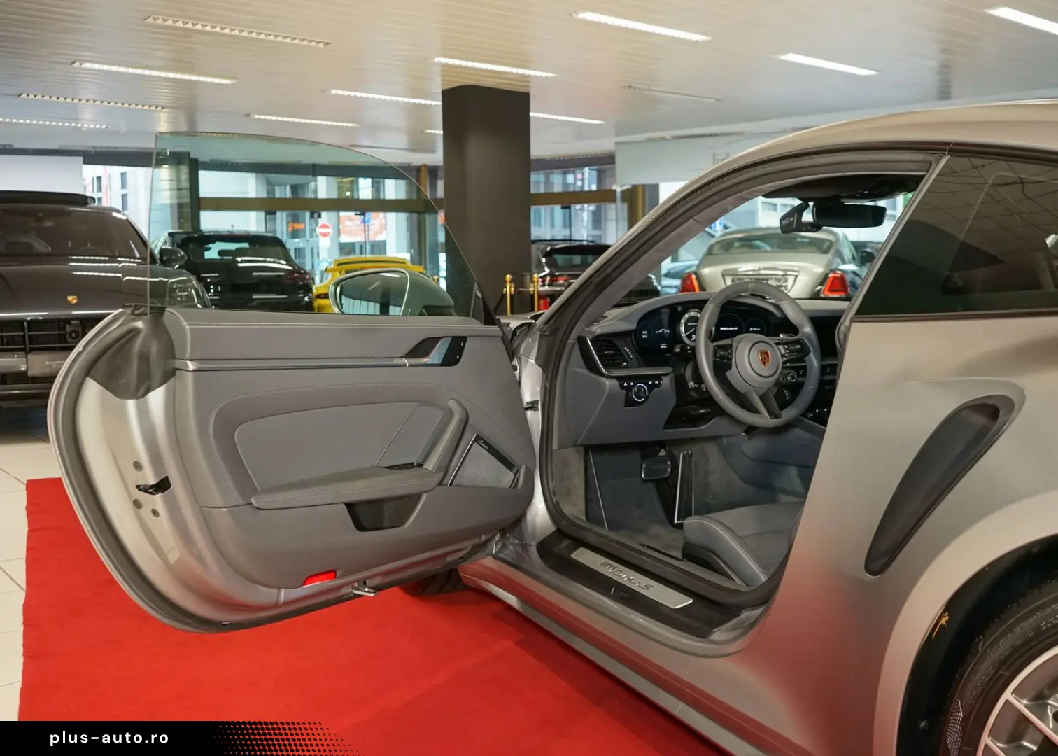 PORSCHE 992 Turbo S ACC Aero-Kit Lift Burmester PDLS