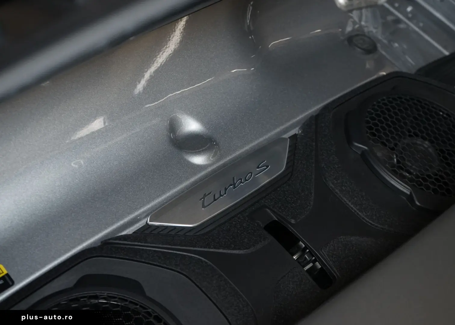 PORSCHE 992 Turbo S ACC Aero-Kit Lift Burmester PDLS