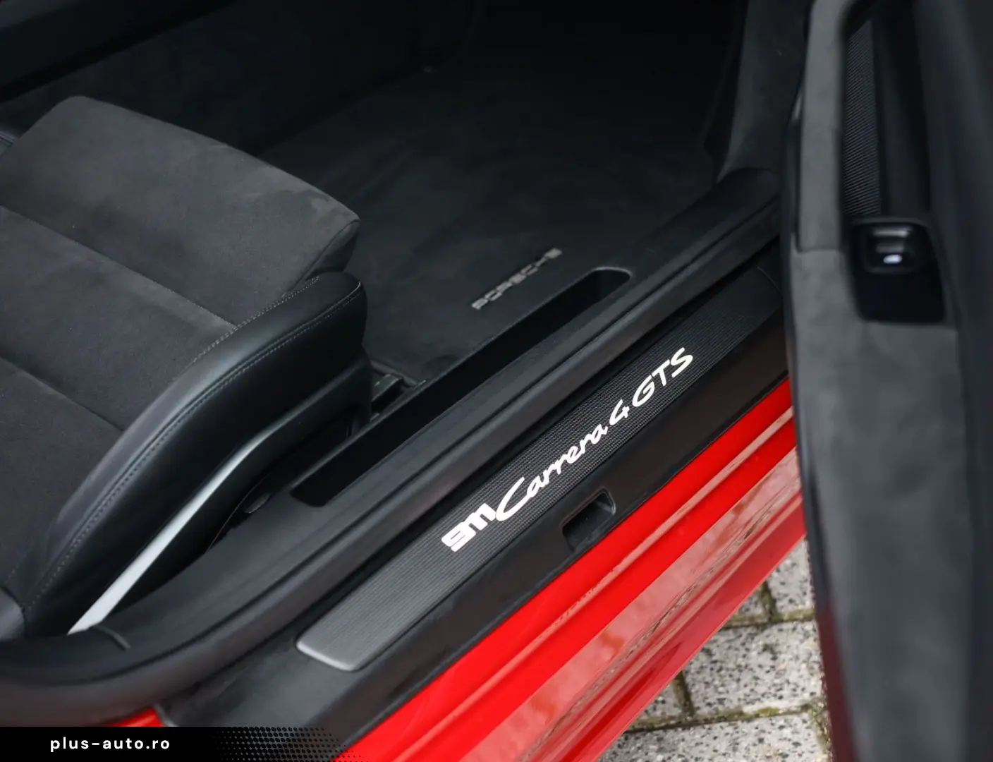 PORSCHE 992 Carrera 4 GTS   PDCC - Pano - Camera - PASM