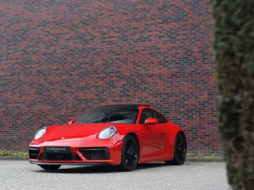 PORSCHE 992 Carrera 4 GTS   PDCC - Pano - Camera - PASM