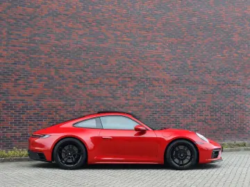 PORSCHE 992 Carrera 4 GTS   PDCC - Pano - Camera - PASM