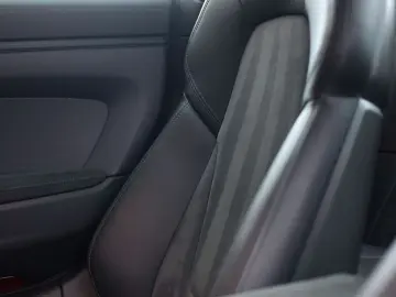 PORSCHE 992 Carrera 4 GTS   PDCC - Pano - Camera - PASM