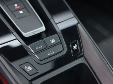 PORSCHE 992 Carrera 4 GTS   PDCC - Pano - Camera - PASM