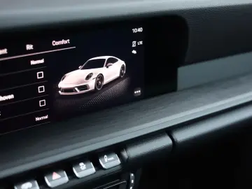 PORSCHE 992 Carrera 4 GTS   PDCC - Pano - Camera - PASM