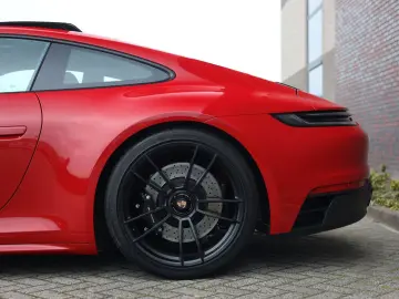 PORSCHE 992 Carrera 4 GTS   PDCC - Pano - Camera - PASM