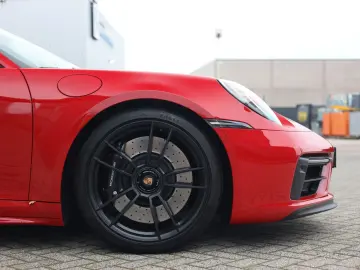 PORSCHE 992 Carrera 4 GTS   PDCC - Pano - Camera - PASM