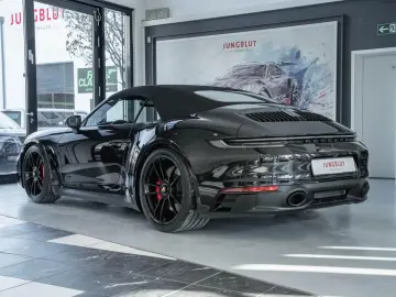 PORSCHE 992.1 GTS Cabriolet   2. Hand   Approved 01 27