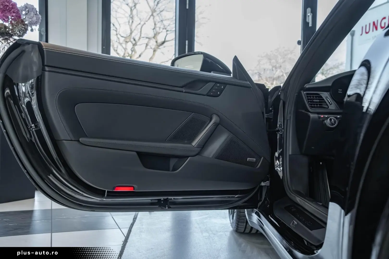 PORSCHE 992.1 GTS Cabriolet   2. Hand   Approved 01 27