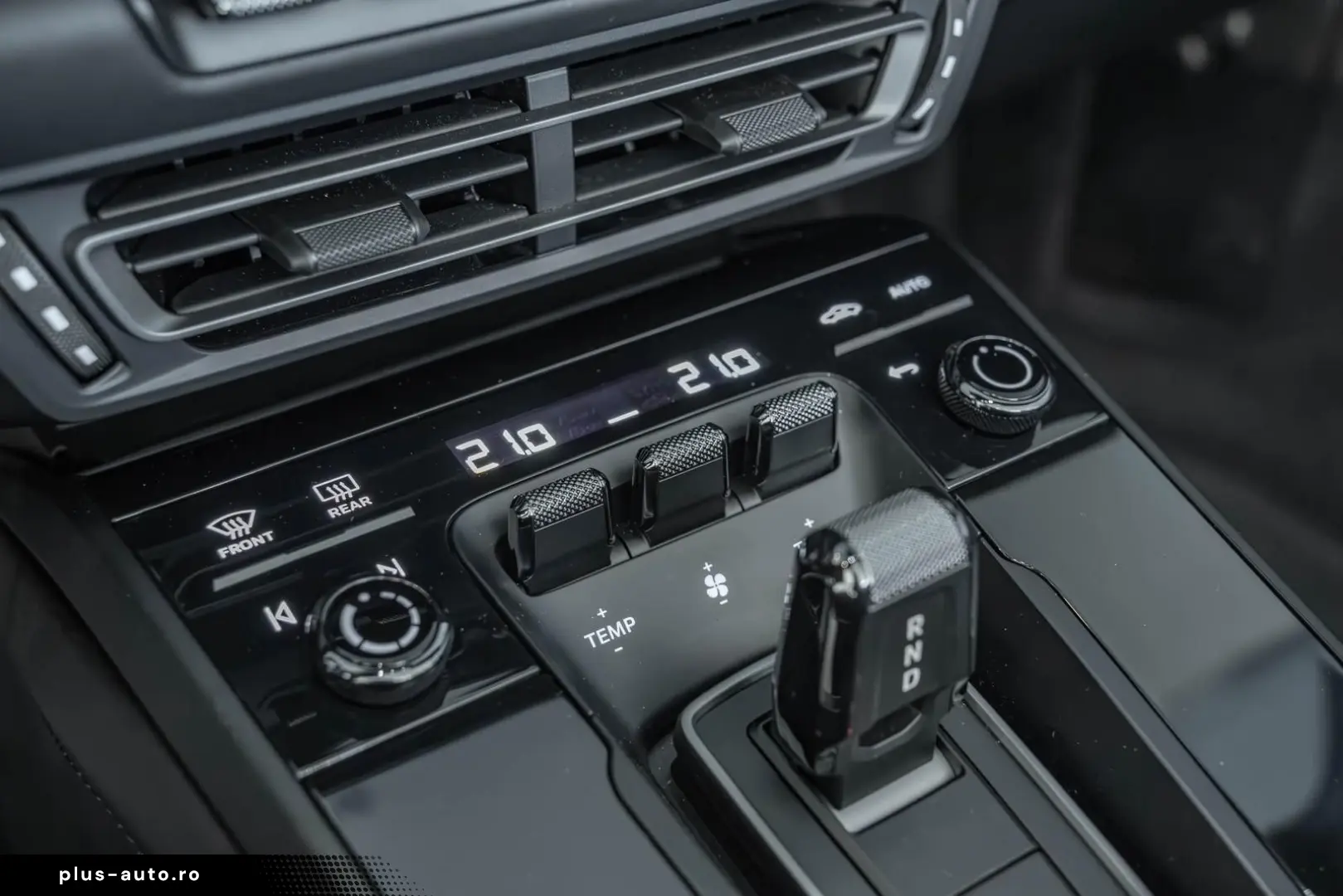 PORSCHE 992.1 GTS Cabriolet   2. Hand   Approved 01 27