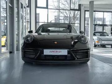 PORSCHE 992.1 GTS Cabriolet   2. Hand   Approved 01 27