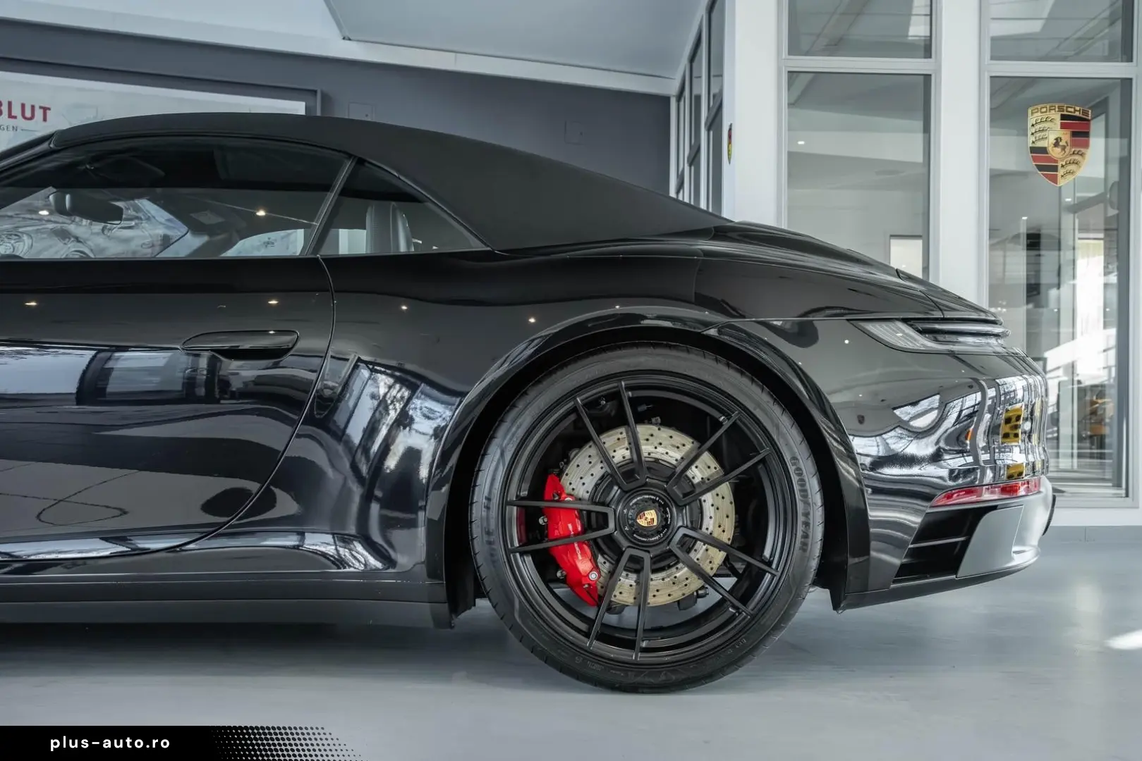 PORSCHE 992.1 GTS Cabriolet   2. Hand   Approved 01 27