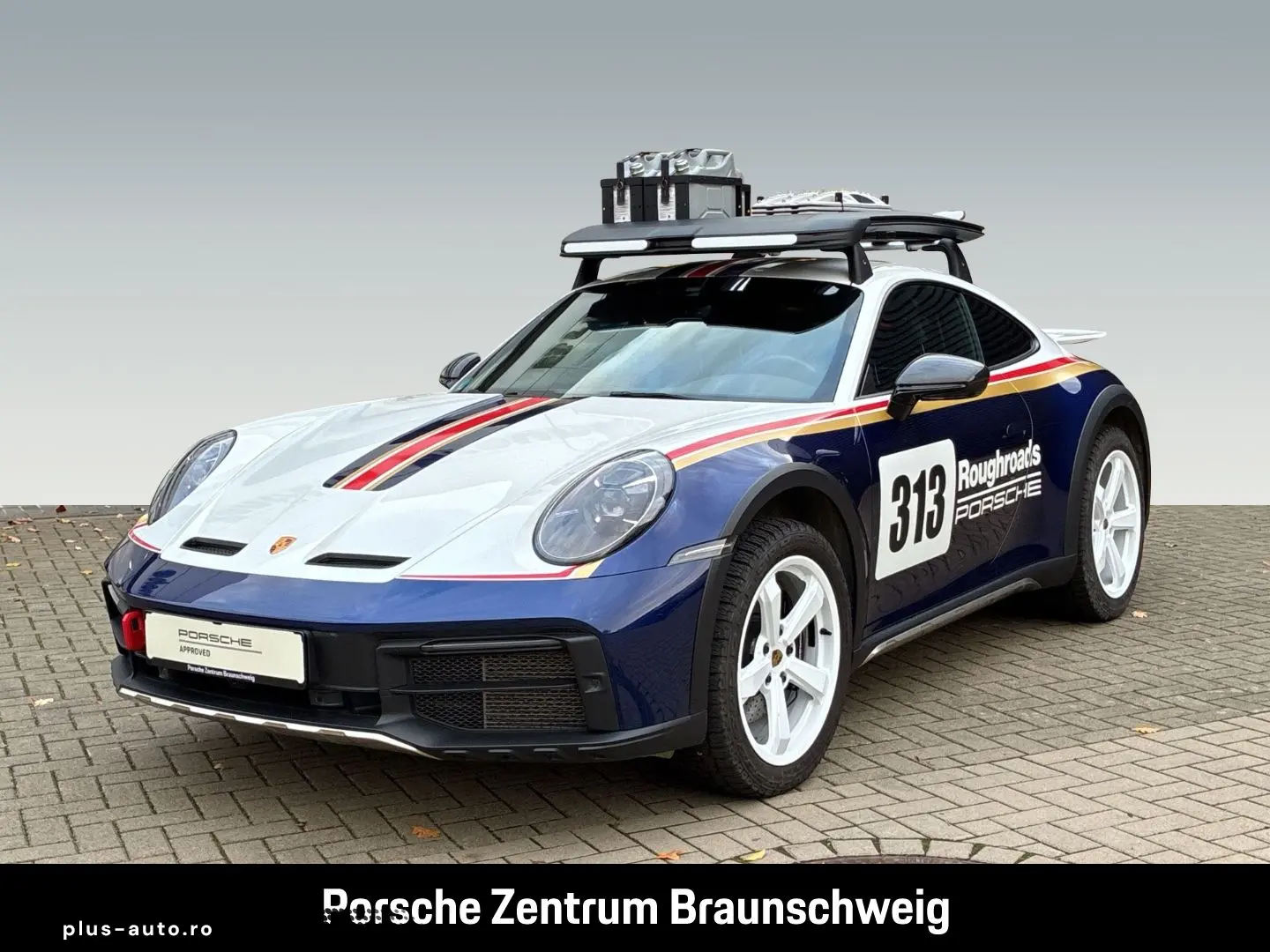 PORSCHE 992 911 Dakar Burmester HA-Lenkung Sportabgas