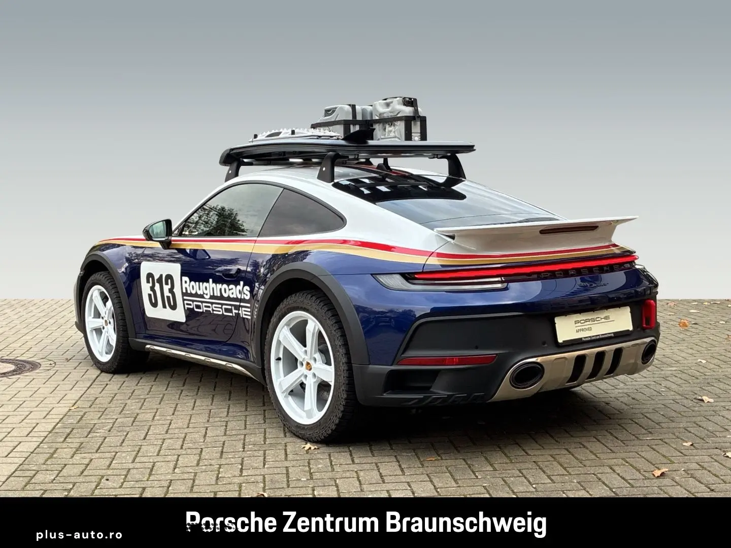 PORSCHE 992 911 Dakar Burmester HA-Lenkung Sportabgas