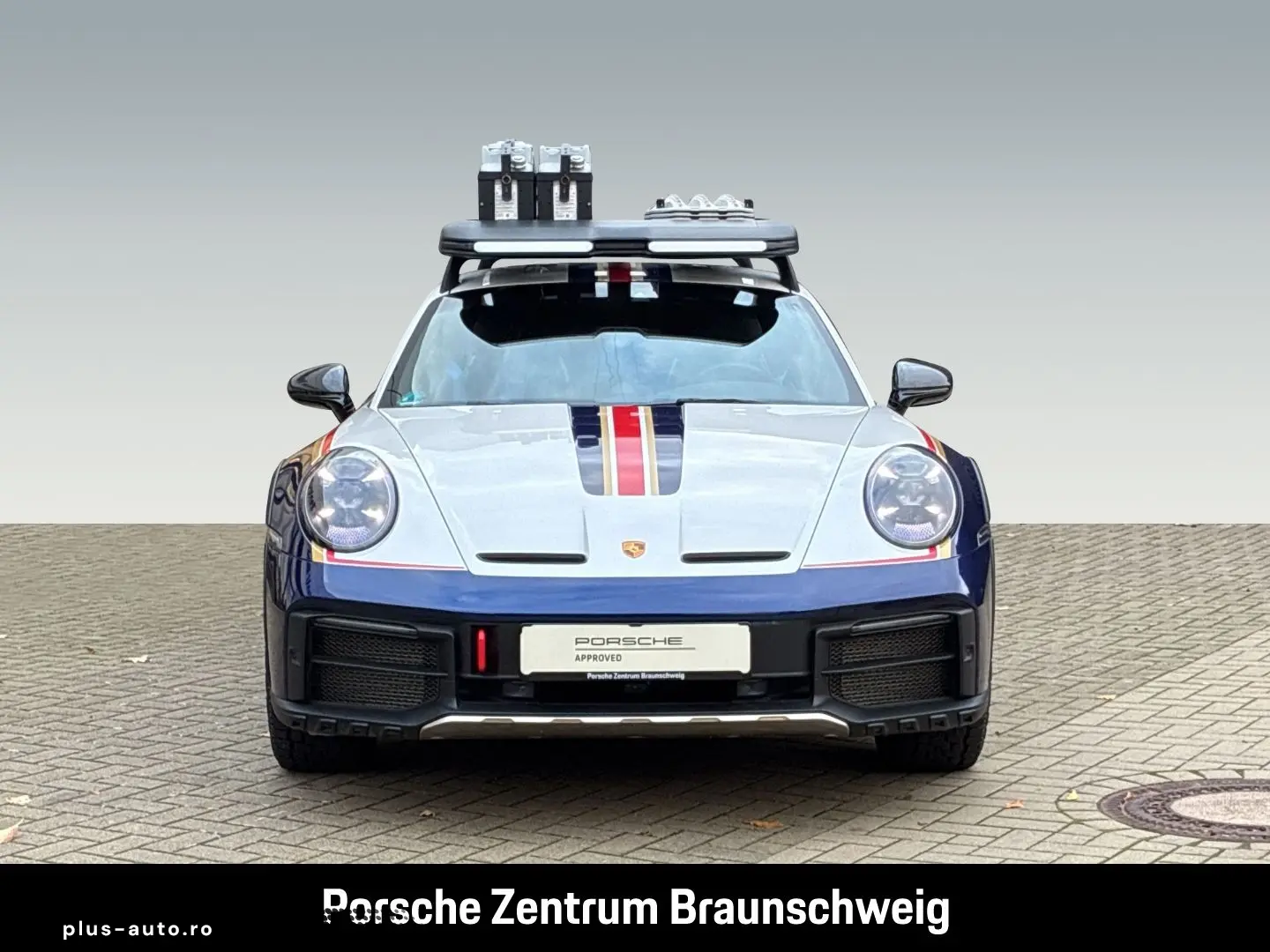 PORSCHE 992 911 Dakar Burmester HA-Lenkung Sportabgas