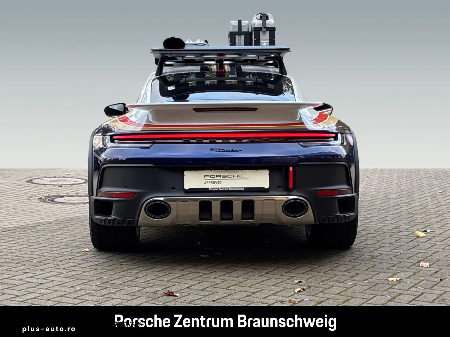 PORSCHE 992 911 Dakar Burmester HA-Lenkung Sportabgas