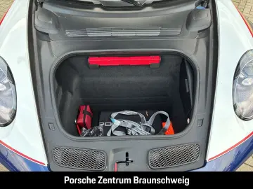 PORSCHE 992 911 Dakar Burmester HA-Lenkung Sportabgas