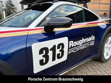 PORSCHE 992 911 Dakar Burmester HA-Lenkung Sportabgas