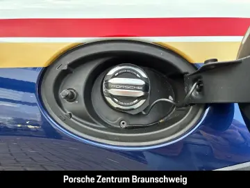 PORSCHE 992 911 Dakar Burmester HA-Lenkung Sportabgas