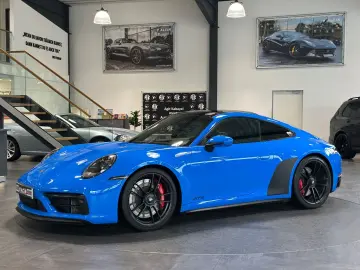 PORSCHE 992 Carrera GTS Coupé PDLS PANO ACC BOSE 18WEGE