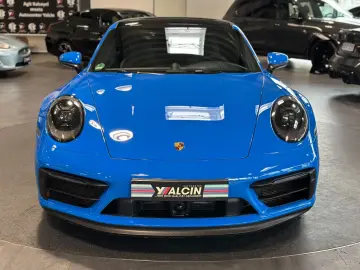 PORSCHE 992 Carrera GTS Coupé PDLS PANO ACC BOSE 18WEGE