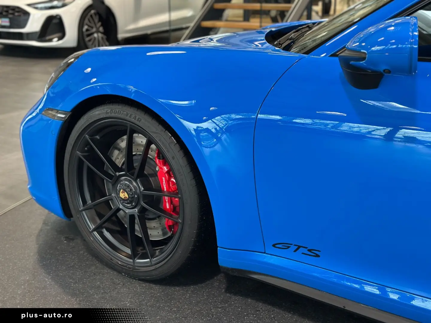 PORSCHE 992 Carrera GTS Coupé PDLS PANO ACC BOSE 18WEGE