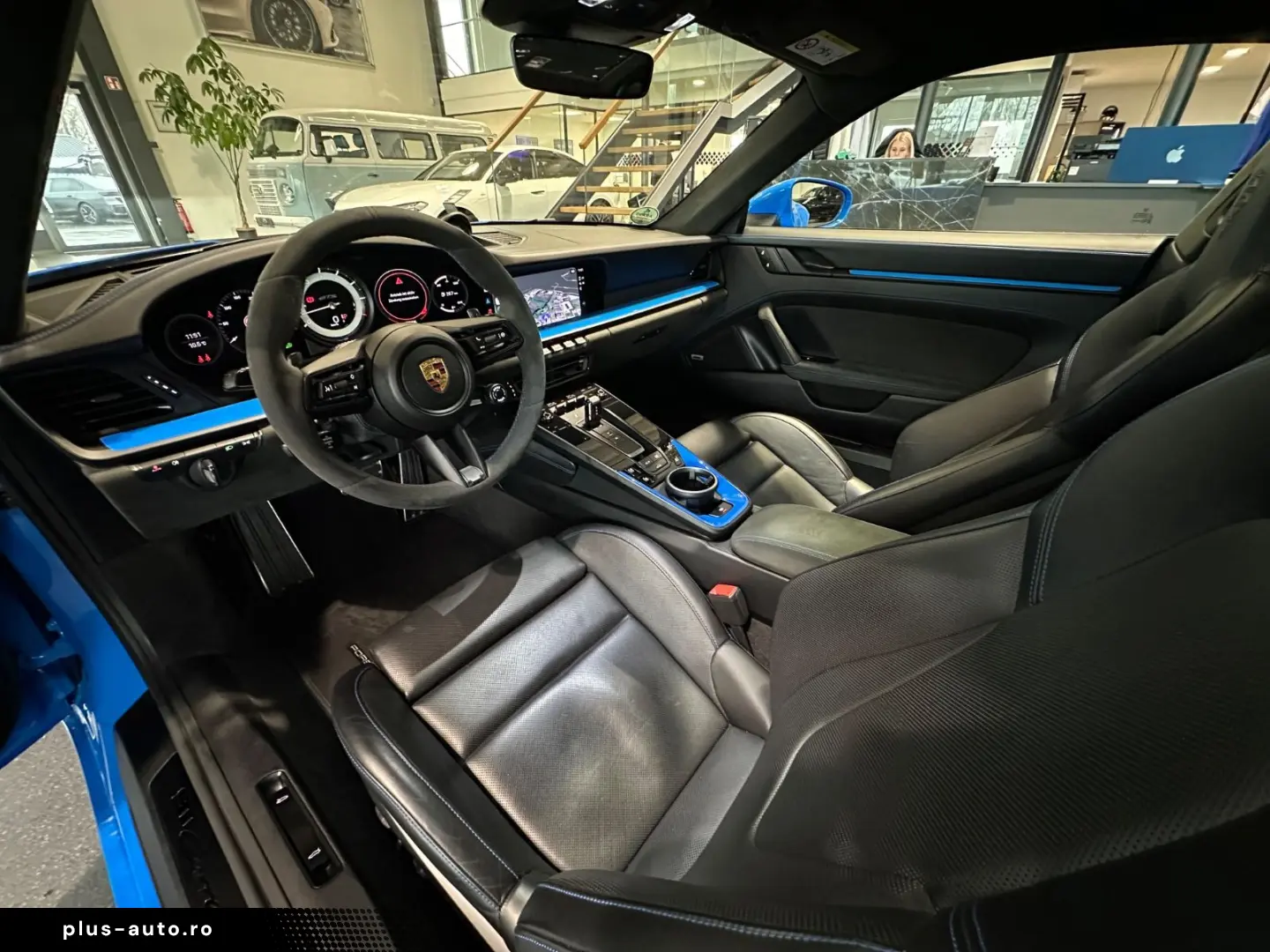 PORSCHE 992 Carrera GTS Coupé PDLS PANO ACC BOSE 18WEGE