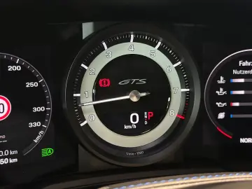 PORSCHE 992 Carrera GTS Coupé PDLS PANO ACC BOSE 18WEGE