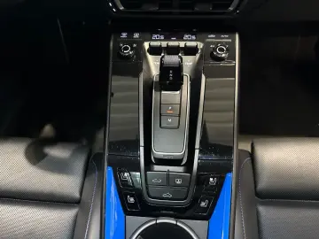 PORSCHE 992 Carrera GTS Coupé PDLS PANO ACC BOSE 18WEGE