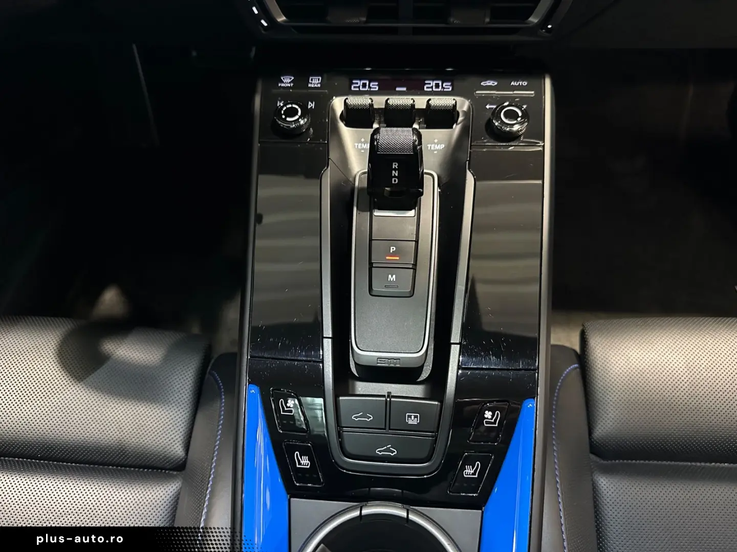 PORSCHE 992 Carrera GTS Coupé PDLS PANO ACC BOSE 18WEGE