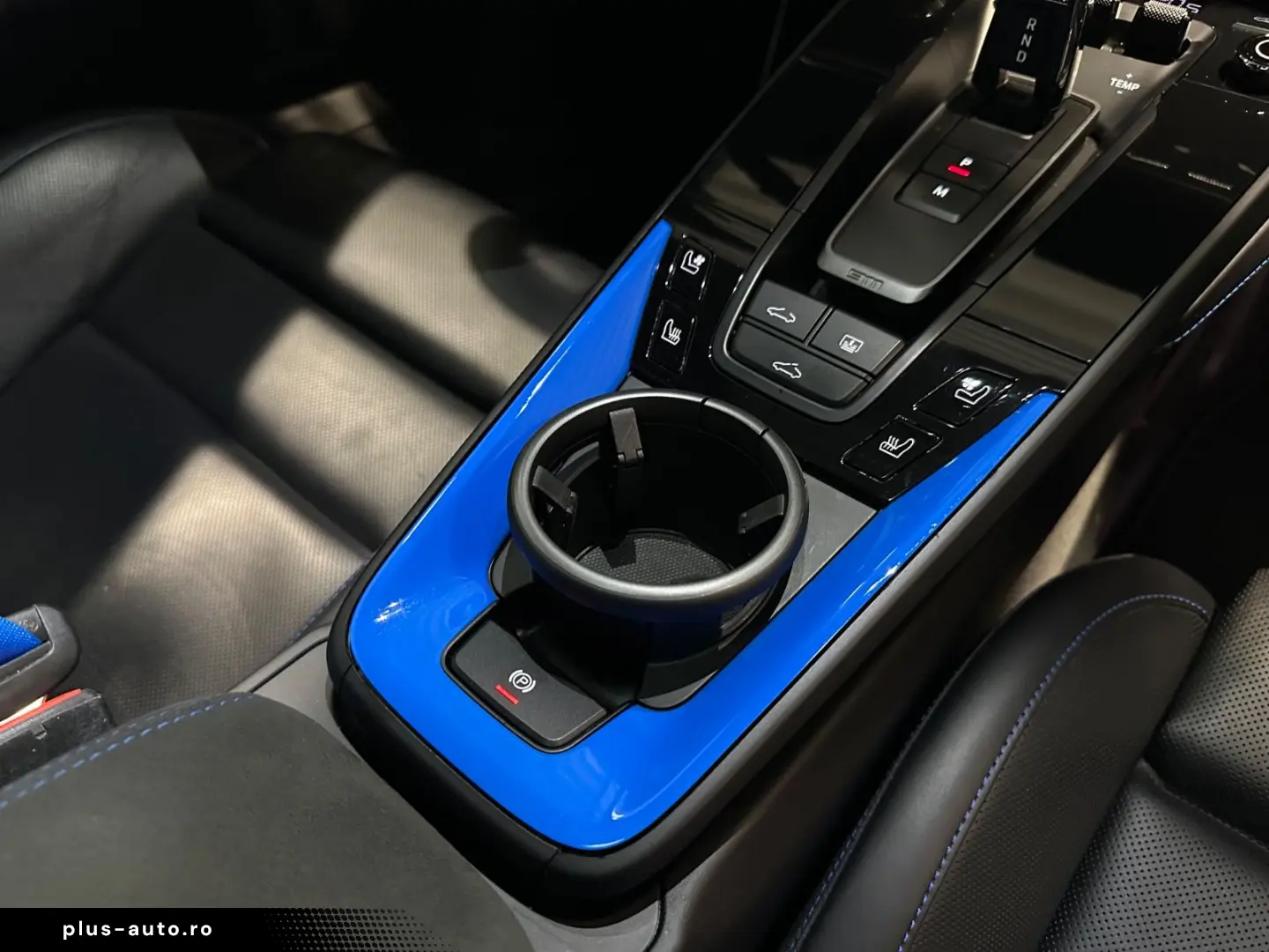 PORSCHE 992 Carrera GTS Coupé PDLS PANO ACC BOSE 18WEGE