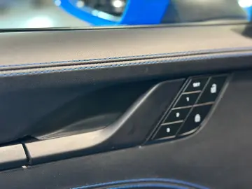 PORSCHE 992 Carrera GTS Coupé PDLS PANO ACC BOSE 18WEGE