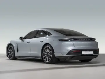 PORSCHE Taycan 4S InnoDrive Hinterachslenkung BOSE