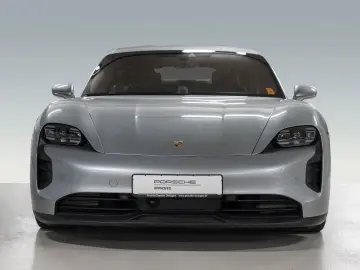 PORSCHE Taycan 4S InnoDrive Hinterachslenkung BOSE