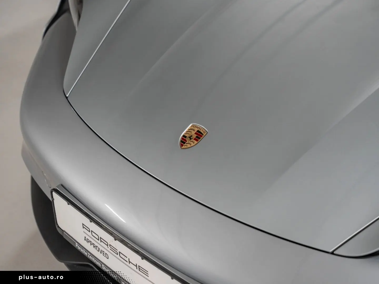 PORSCHE Taycan 4S InnoDrive Hinterachslenkung BOSE