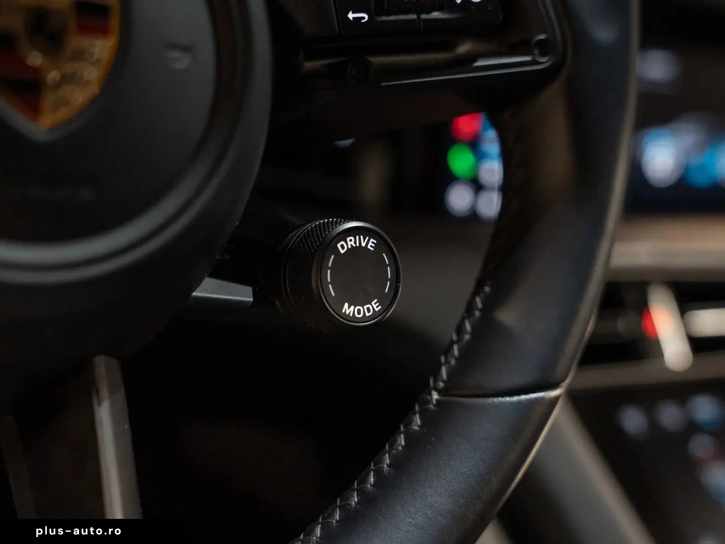 PORSCHE Taycan 4S InnoDrive Hinterachslenkung BOSE