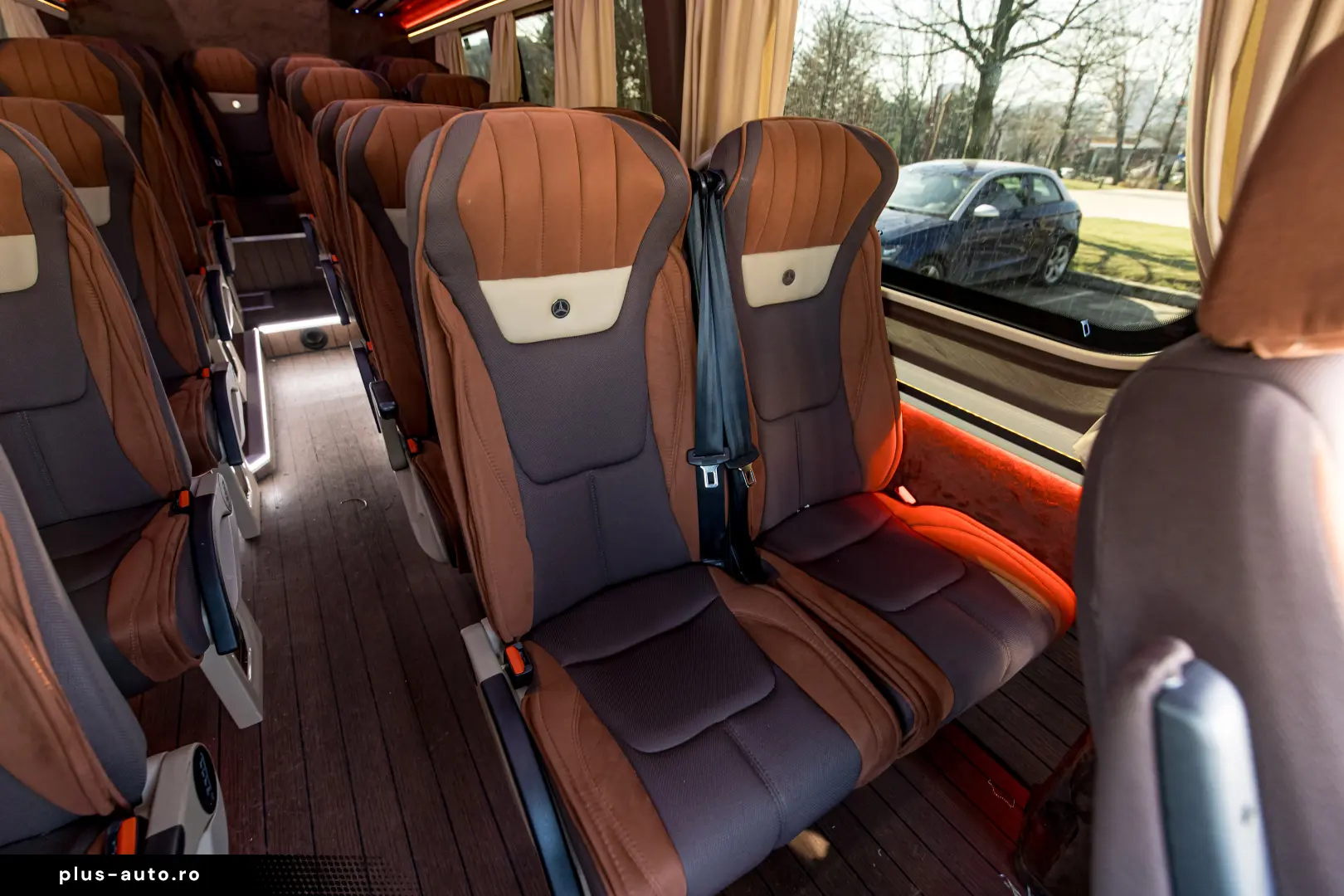 Mercedes-Benz Sprinter 517 CDI Microbuz 19 1 1 locuri