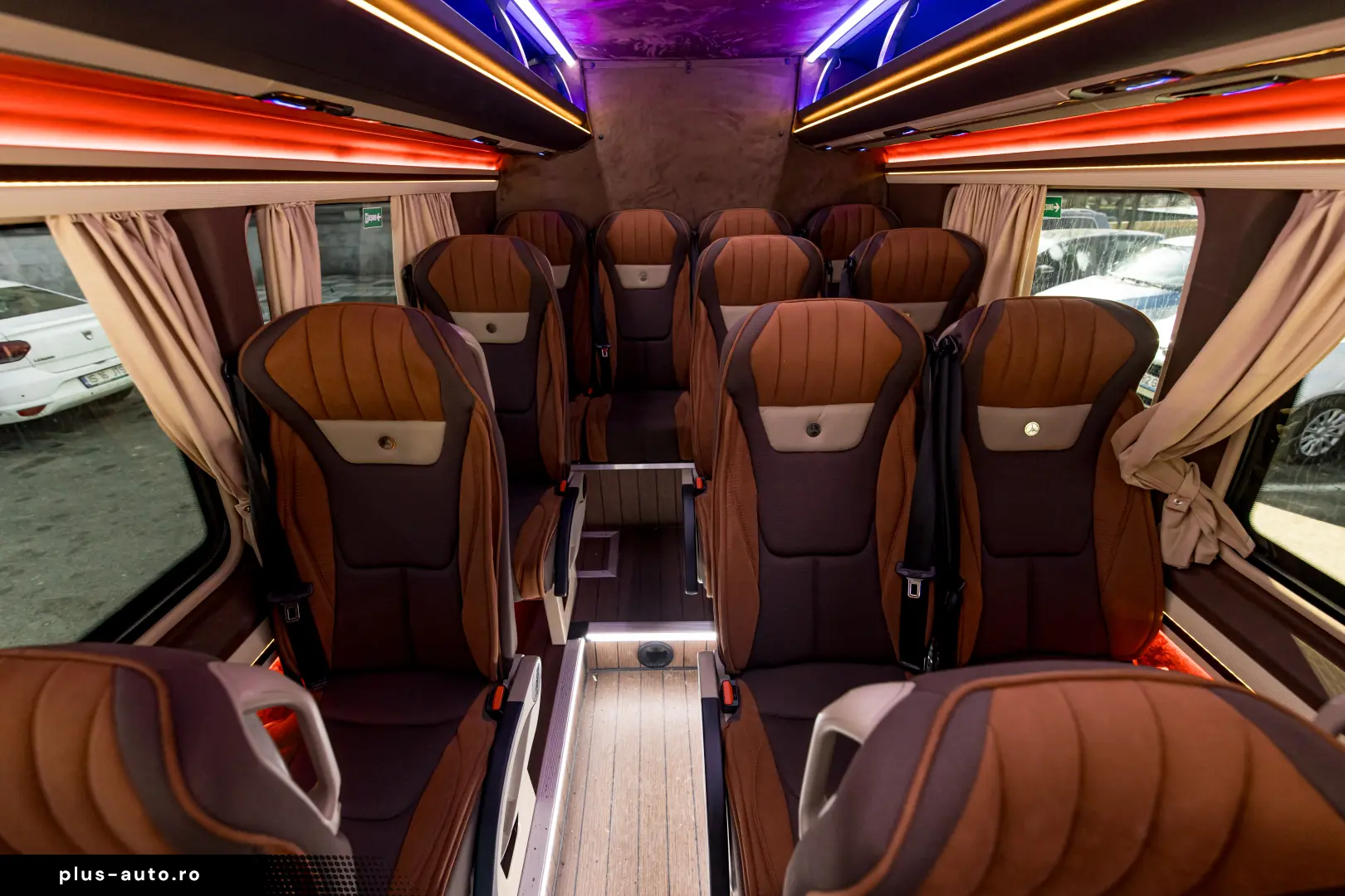 Mercedes-Benz Sprinter 517 CDI Microbuz 19 1 1 locuri